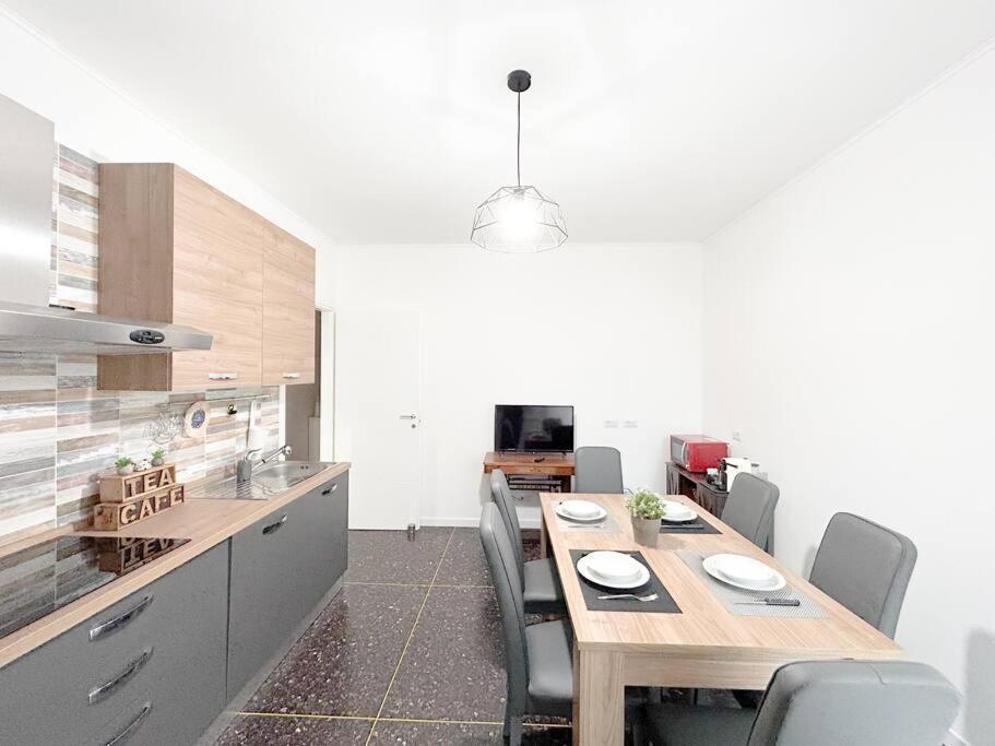 萨沃纳Free Parking - Elegante Casa Con Wifi -Smarttv公寓 外观 照片
